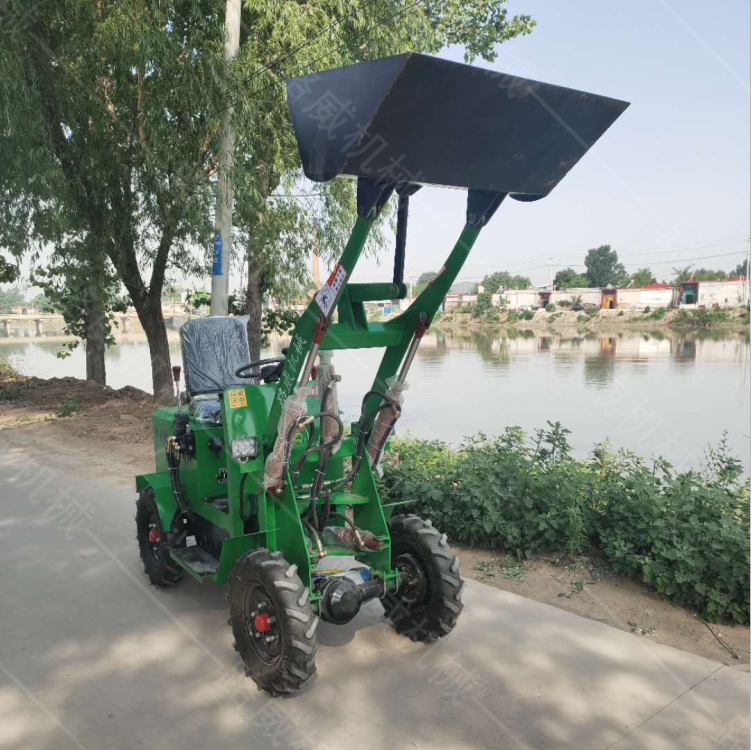 生產(chǎn)四驅(qū)電動裝載機(jī) 新能源四驅(qū)電動鏟車 工地電動鏟車