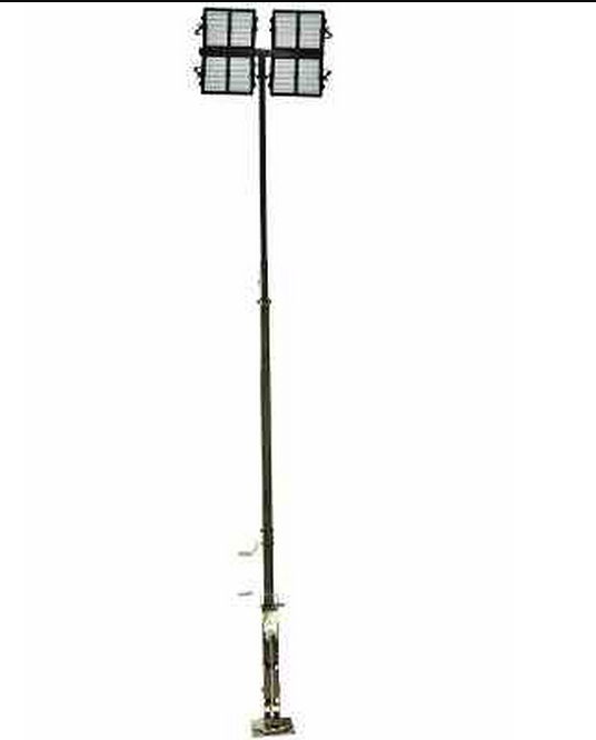 larsonelectronics  1200 瓦高強度 LED 燈塔