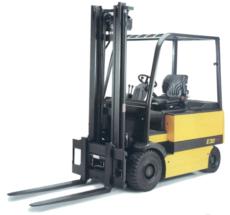 歐模(OM)2.5噸四輪電動平衡重叉車 E25