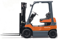美國豐田叉車(TOYOTA)5000磅四輪電動(dòng)平衡重叉車 7FBH25
