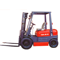天津中外建(JINCHA)2噸柴油平衡重叉車(chē) CPC20