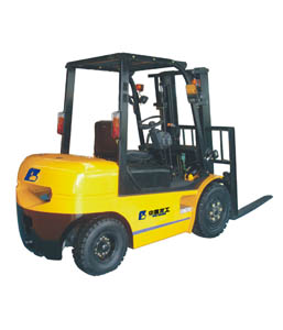 中國(guó)龍工2噸內(nèi)燃叉車 FD20