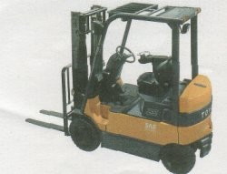 美國(guó)豐田叉車(TOYOTA)7FBMF18平衡重三掄電動(dòng)叉車 7FBMF18