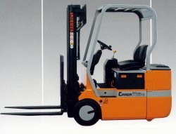 意大利卡瑞佛(CARER)H13-3三輪電動(dòng)叉車 H13-3