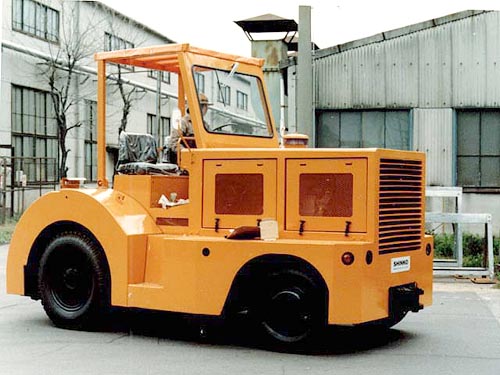 日本神鋼5噸電動(dòng)牽引車(chē) 5噸