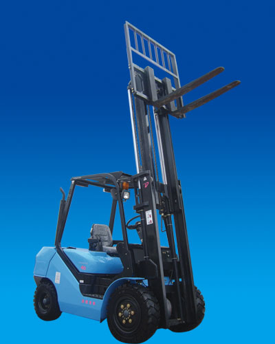 泰德雄獅FD40內(nèi)燃平衡重式叉車 FD40