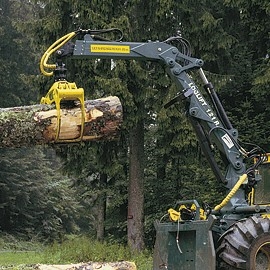 芬蘭(HIAB)LOGLIFT 121 R木材抓舉搬運(yùn)叉車 LOGLIFT 121 R