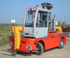 英國(guó)Northern Sideloaders側(cè)面叉車(chē)2