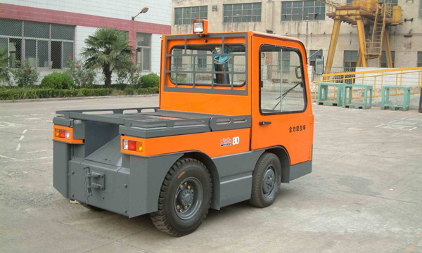 安徽合力四支點(diǎn)電動(dòng)牽引車(chē) QYD80/QYD100/QYD150