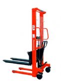 德銳泰揚(yáng):電動(dòng)堆高機(jī)手動(dòng)堆高車(chē)