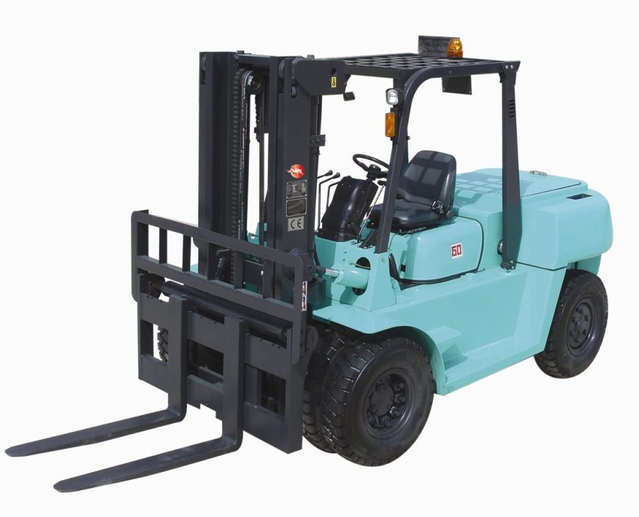 大連叉車6噸內(nèi)燃平衡重叉車