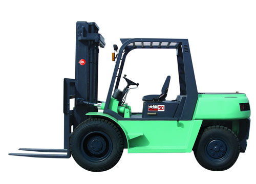 大連叉車(chē)C系列5-7噸內(nèi)燃平衡重叉車(chē)
