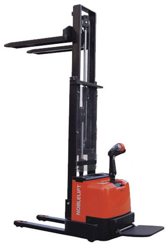 全電動堆高車 CL系列，CLB系列，RS系列1噸，1.5噸，舉升2-5米