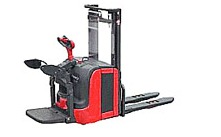 林德 電動(dòng)托盤(pán)堆垛叉車(chē)1.4-1.6噸