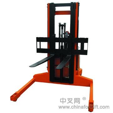 四輪電動(dòng)叉車(chē)，前移式電動(dòng)堆高車(chē)，天津電動(dòng)叉車(chē)報(bào)價(jià)