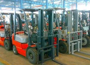 生產(chǎn)廠家直銷合力杭叉東方紅1.5-4T叉車門架加長門架內(nèi)燃電動(dòng)叉車