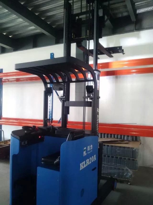 南通萬寧機(jī)泵設(shè)備提供電動(dòng)前移式叉車的多個(gè)種類13646241598