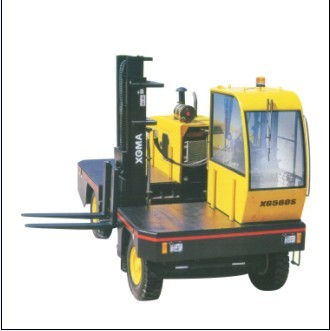 淄博內(nèi)燃叉車、側(cè)面叉車、電瓶（蓄電池）叉車、集裝箱叉車、石材叉車、防爆叉車、天然氣叉車、扒渣機(jī)