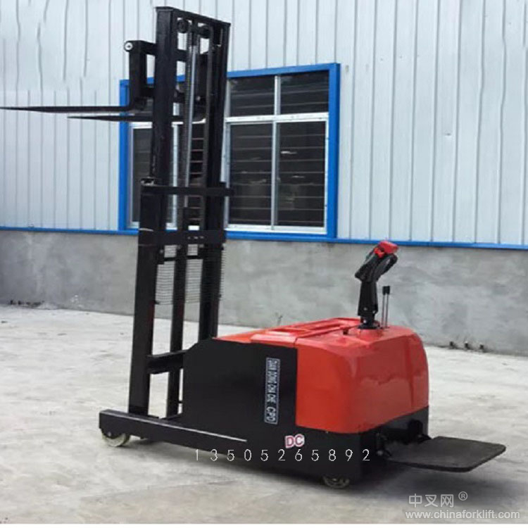江蘇平衡重式電動(dòng)叉車(chē)廠家 EQ