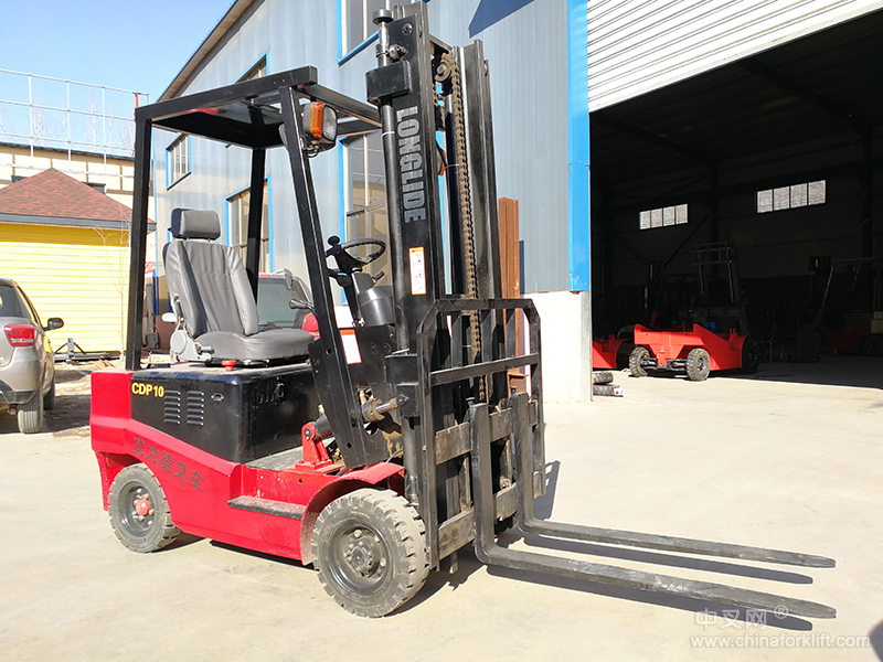 龍力德CPD-10T蓄電池四輪電動叉車1噸 CPD-10T